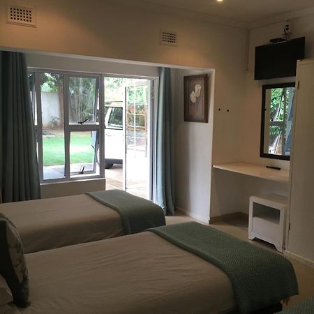 Umhlanga Self Catering Guest House Durban Exterior photo